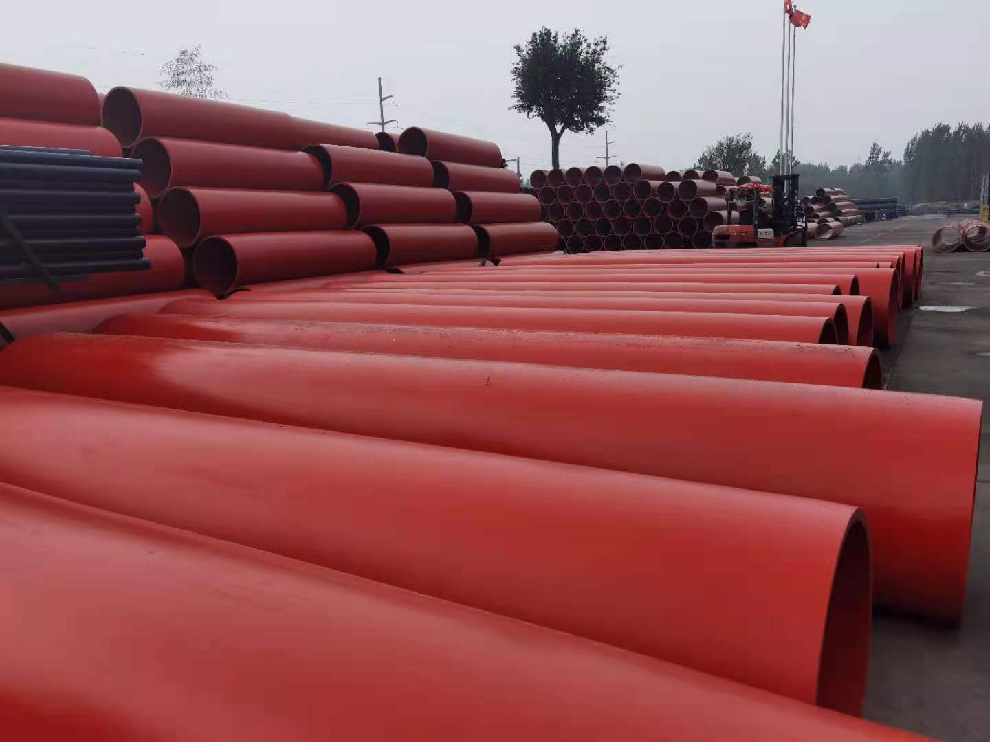 貴南引入貴陽樞紐鐵路工程項目谷立隧道順利貫通(圖2)